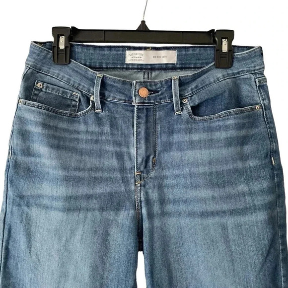 Levi’s Signature Mid Rise Capri Blue Denim Women’s Jeans - Picture 3 of 6